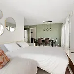 Modern Og Beautiful In Apartment *